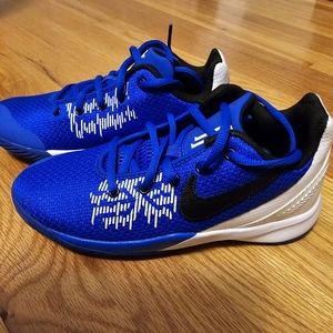 Nike Kyree Flytrap II basketball shoes racer blue / white 4.0